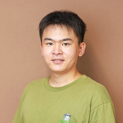 大須賀 由